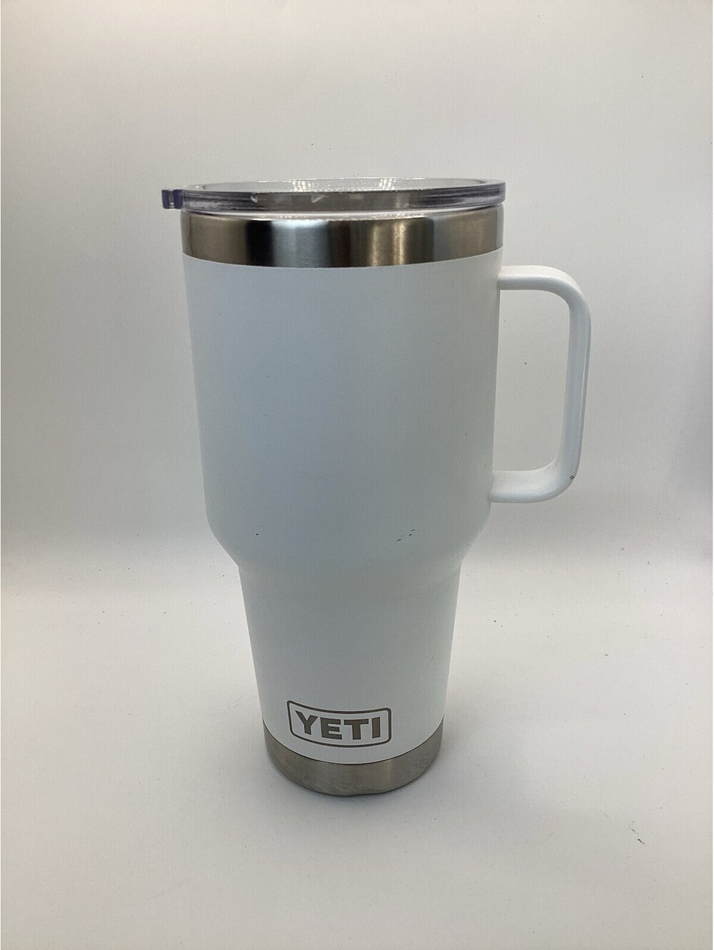 Yeti Rambler 30oz Travel Mug w/Stronghold Mag Lid Color: White & Stainless Steel